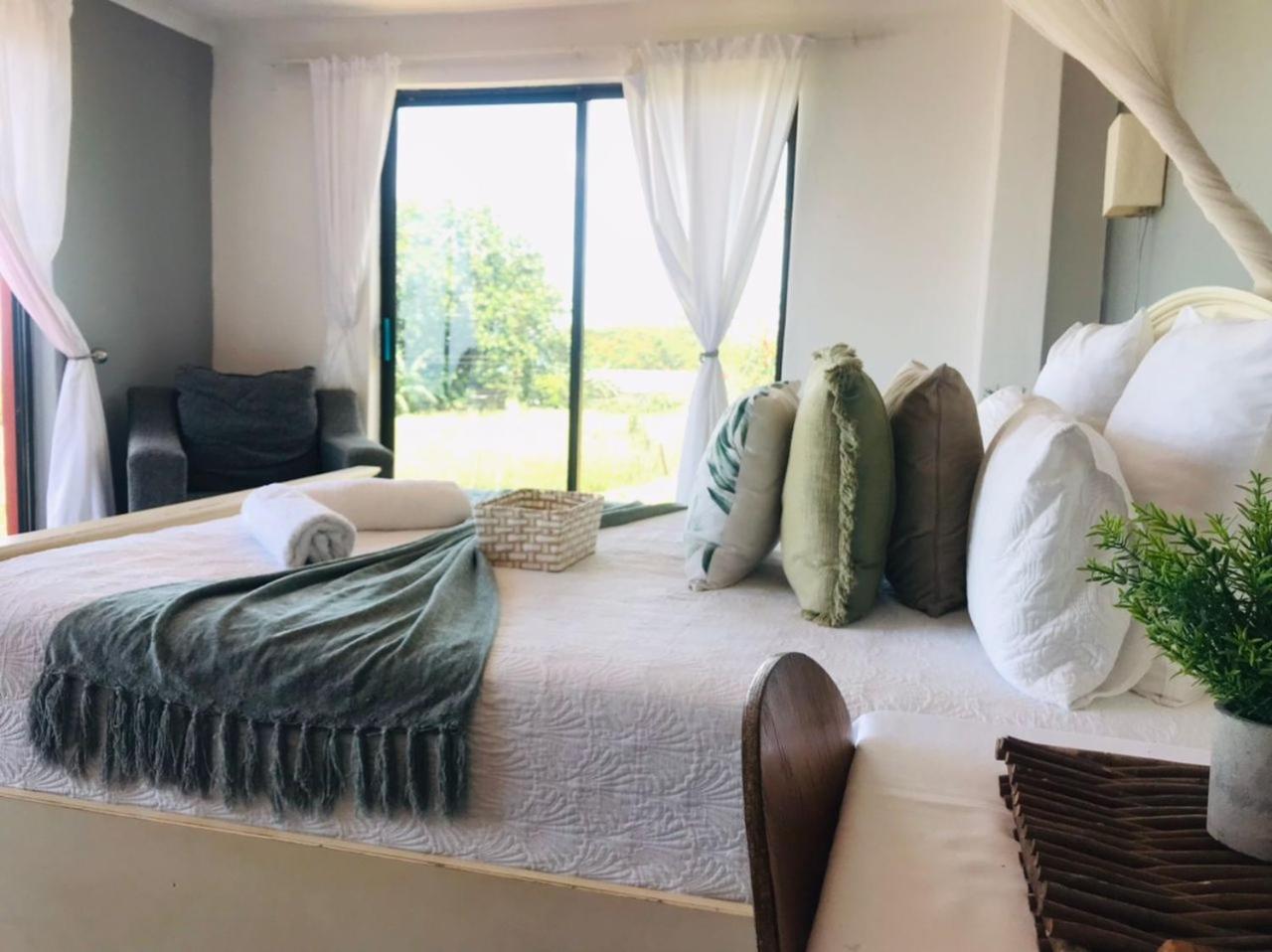 Buckswood Hilltops Siteki Екстериор снимка